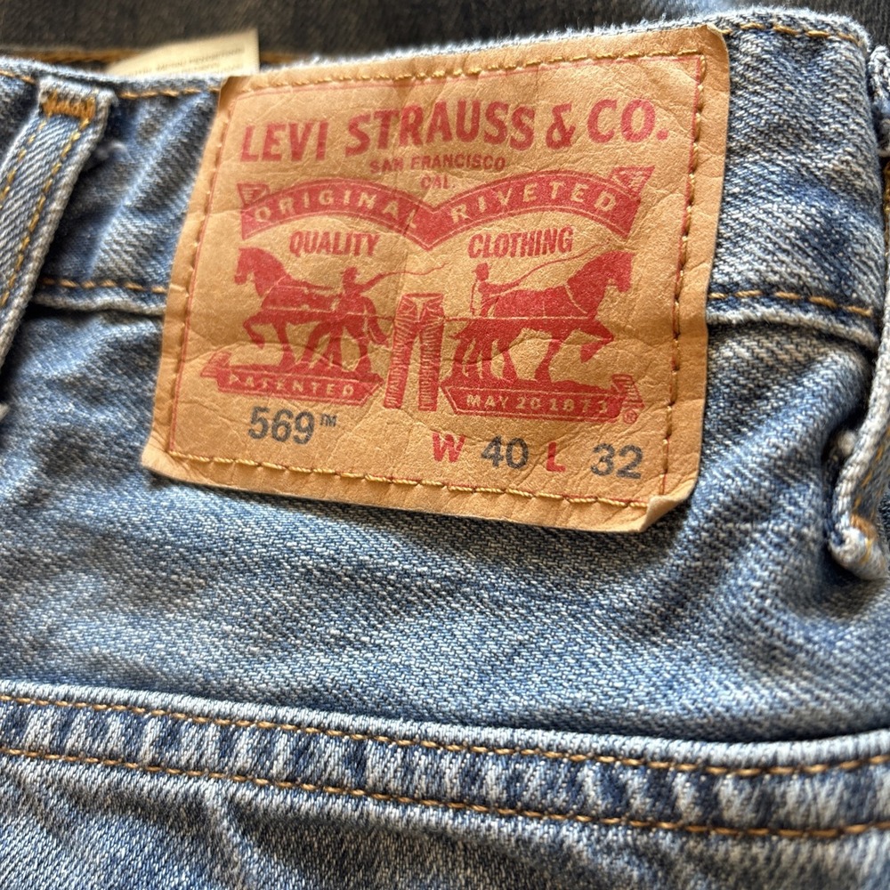 Levi's 569 Loose Straight Jeans Men's 40x32 Denim Pants - Picture 4 of 11